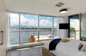 5 Beachfront Resort -ROOFTOP POOL 2 BR 2 BR BAY VIEW